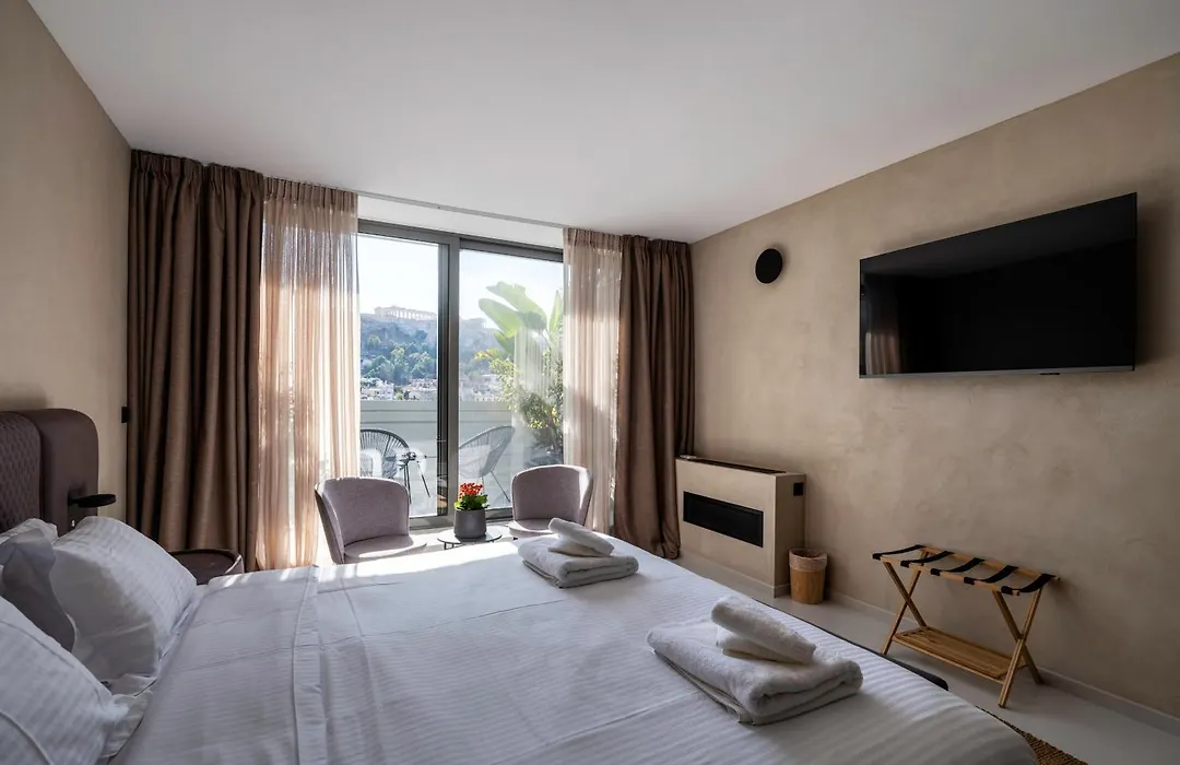 Regal Hotel Mitropoleos-1